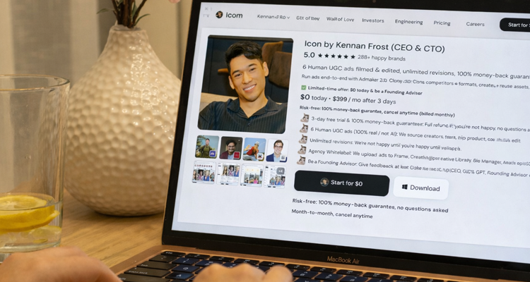 Icon website on a laptop