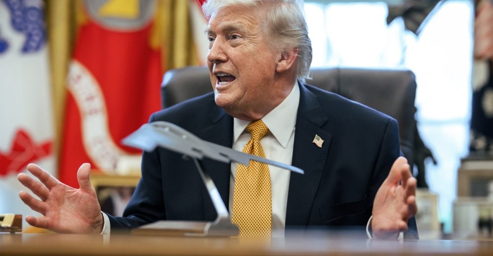 President Donald J. Trump signs an Executive Order creating an anti-fraud task force to be led by Vice President JD Vance, Monday, March 16, 2026, in the Oval Office. (Official White House Photo by Molly Riley)